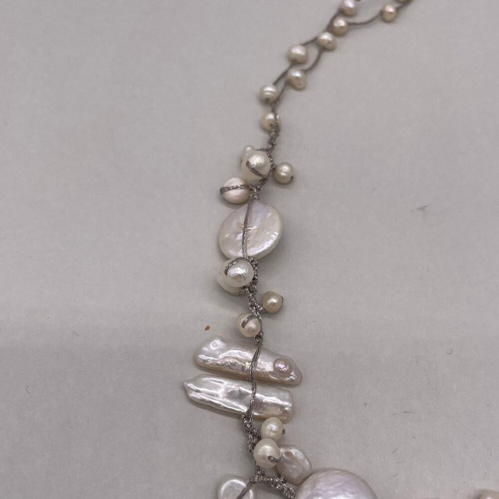 Mother of Pearl Bead Stretch Choker Necklace Silver Tone Shell Sea Beach Oyster - Picture 5 of 5